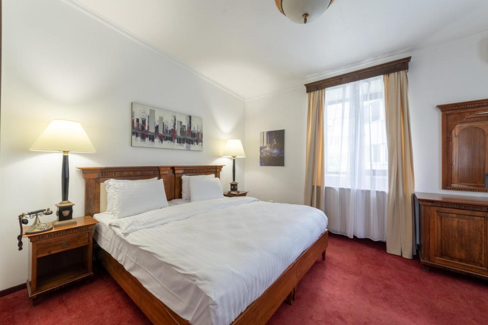 Arc De Triomphe By Citybookings Bucarest Extérieur photo