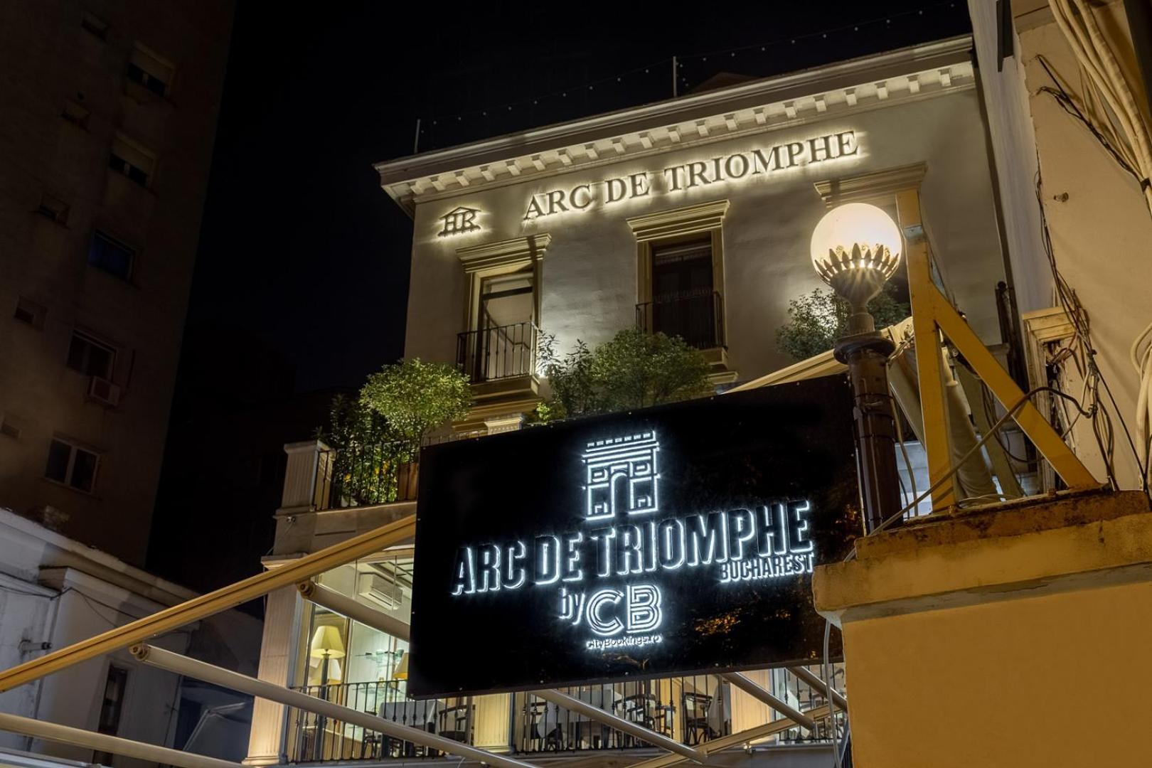 Arc De Triomphe By Citybookings Bucarest Extérieur photo